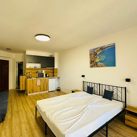 Royal Palm 84 Свети Влас