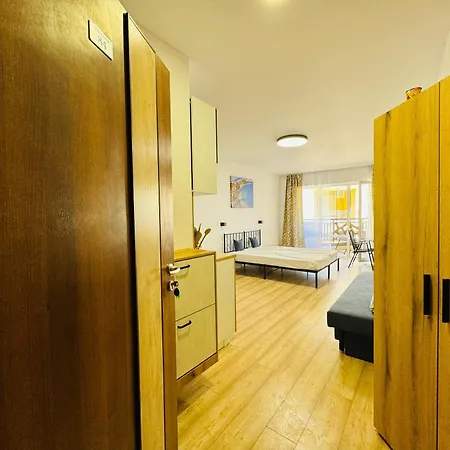 Royal Palm 84 Апартамент Свети Влас