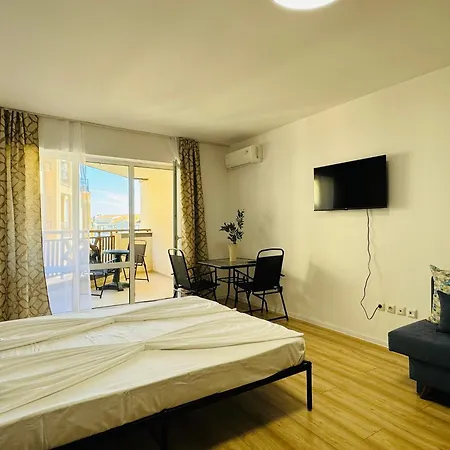 Royal Palm 84 Свети Влас