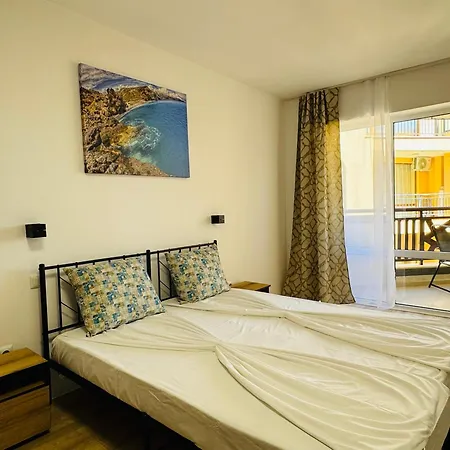 Royal Palm 84 Апартамент *