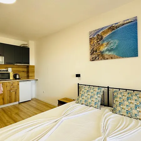 Royal Palm 84 Свети Влас